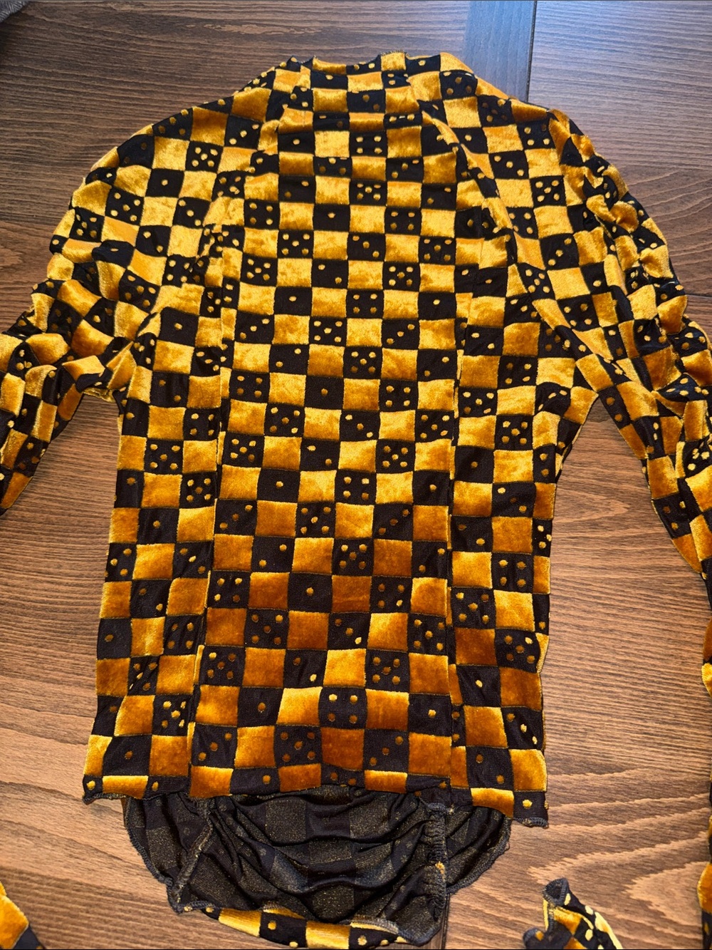 Sheer dice-pattern mock turtleneck - Picture 4 of 4